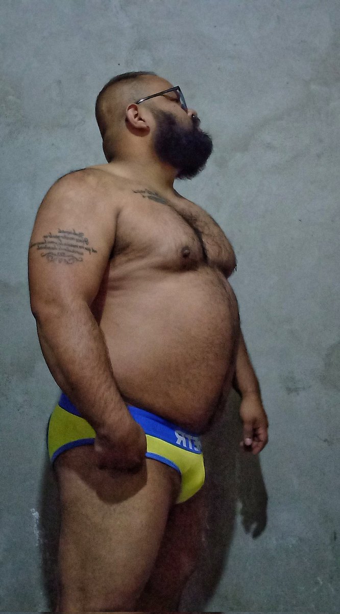 MrChernobyyl's tweet photo. #MiercolesDeMorboYProvocación https://t.co/E54XIdlLrw
