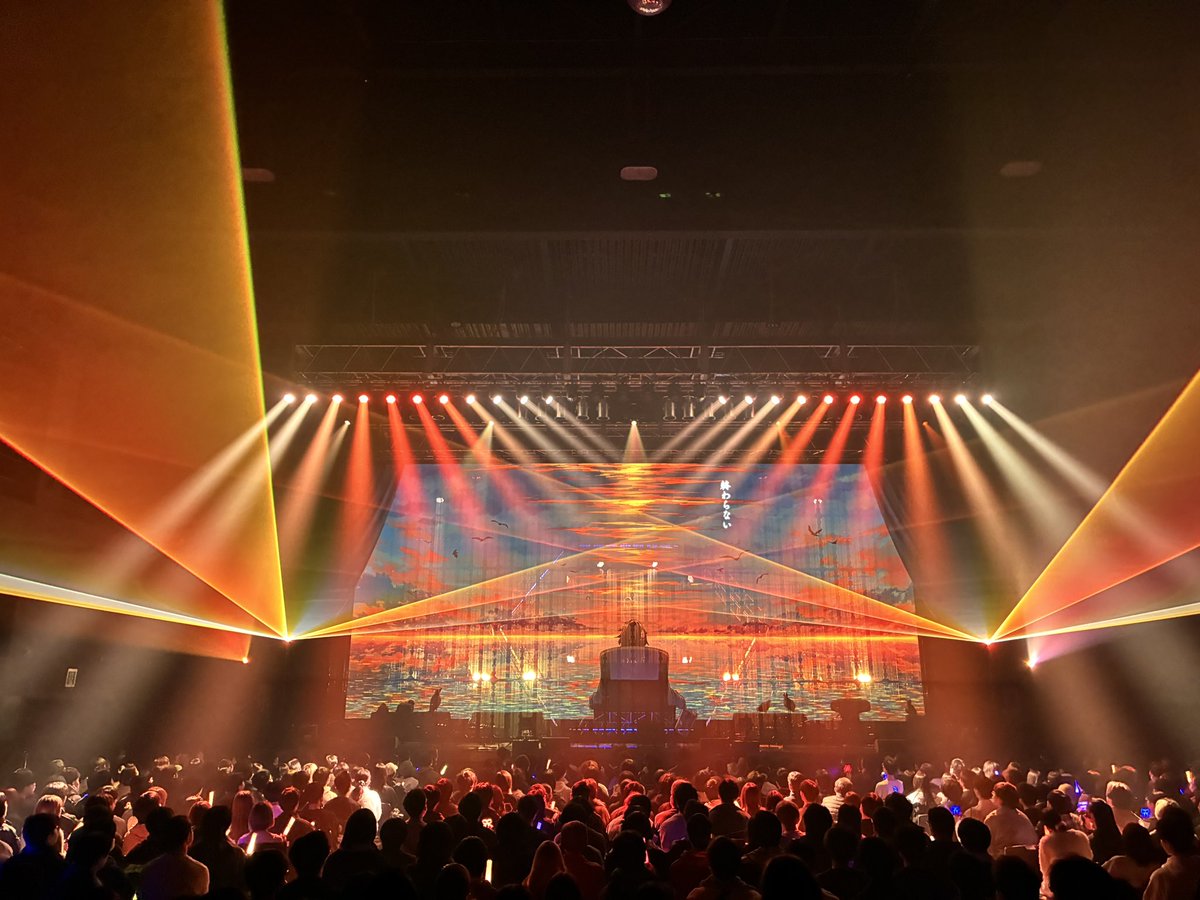 Rokudenashi_nzn's tweet photo. ロクデナシ 3rd Oneman Live「六花」
ツアー初日、愛知 Zepp Nagoyaの公演にお越しいただきありがとうございました！！🌠

次回は、
3.13(金)大阪 Zepp Osaka Baysideの公演です🦋

皆様とまたお会いできるのを楽しみにしています✨

#ロクデナシ #六花 https://t.co/jgjKAIa2Rx