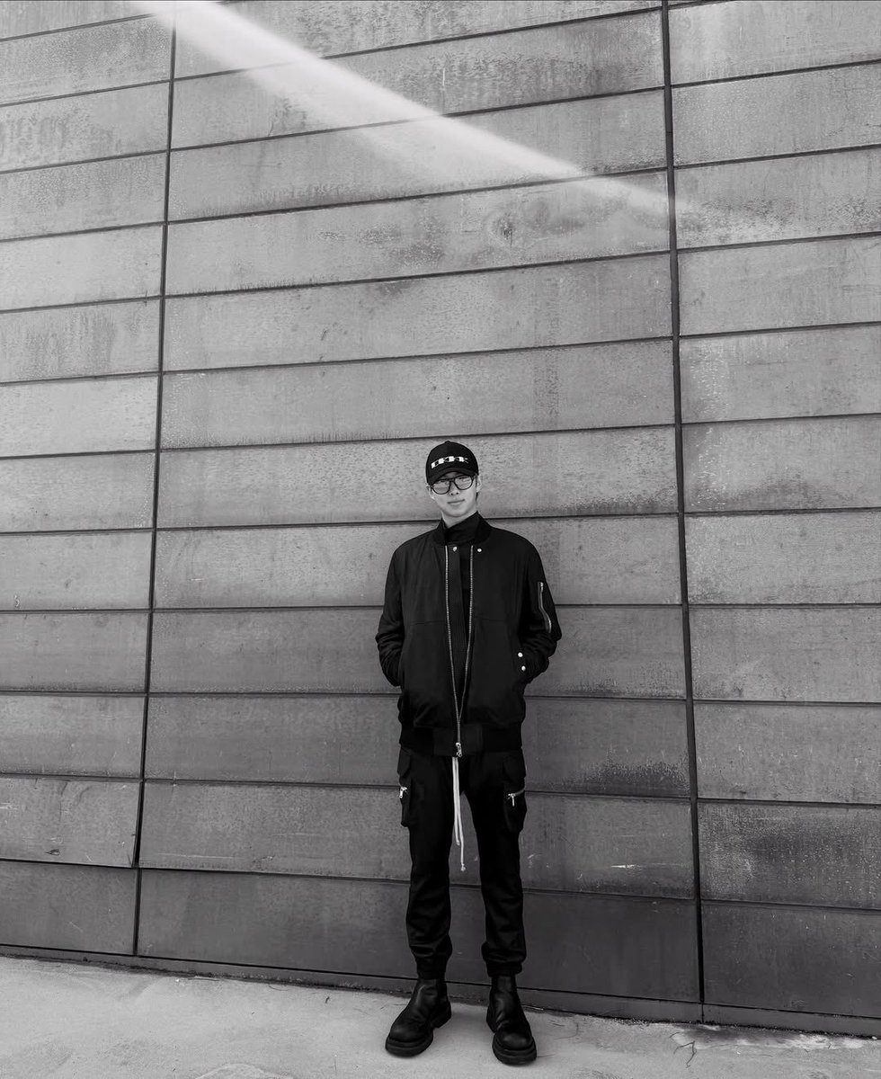 [📸 Instagram Post — #RM] (1/3)

🐨 soon...

(instagram.com/p/DVvm-zID5xZ/…)