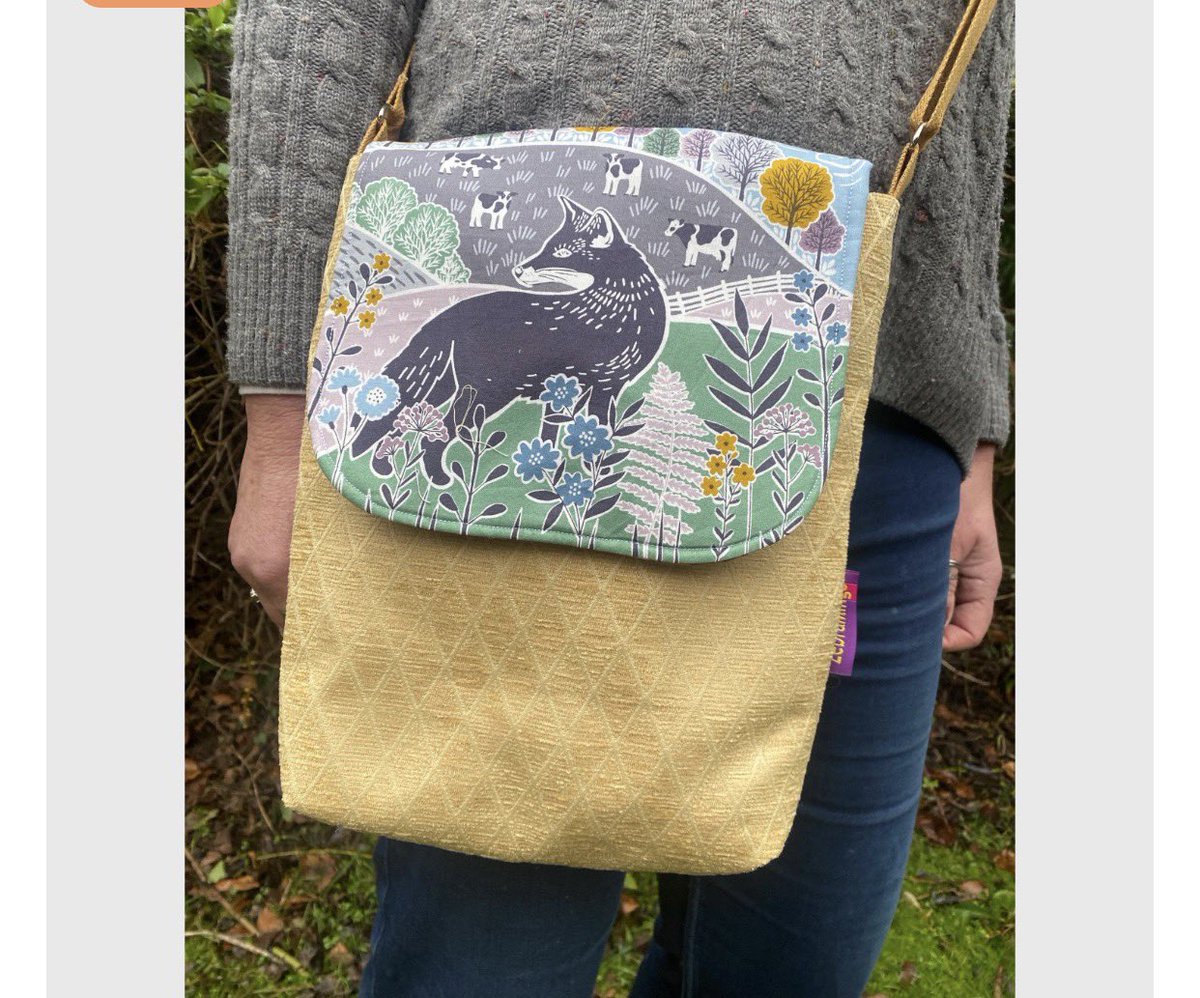 ZebraMingo's tweet image. Love unique? zebramingo.etsy.com/listing/444745… #unique #giftsforher #fox