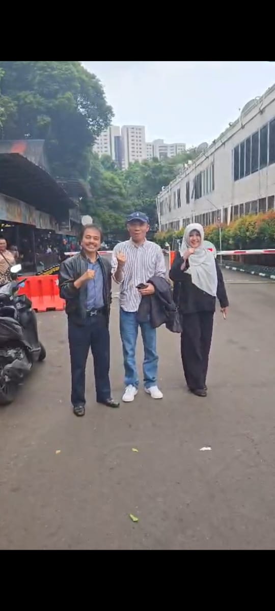 Dokter Tifa tweet media