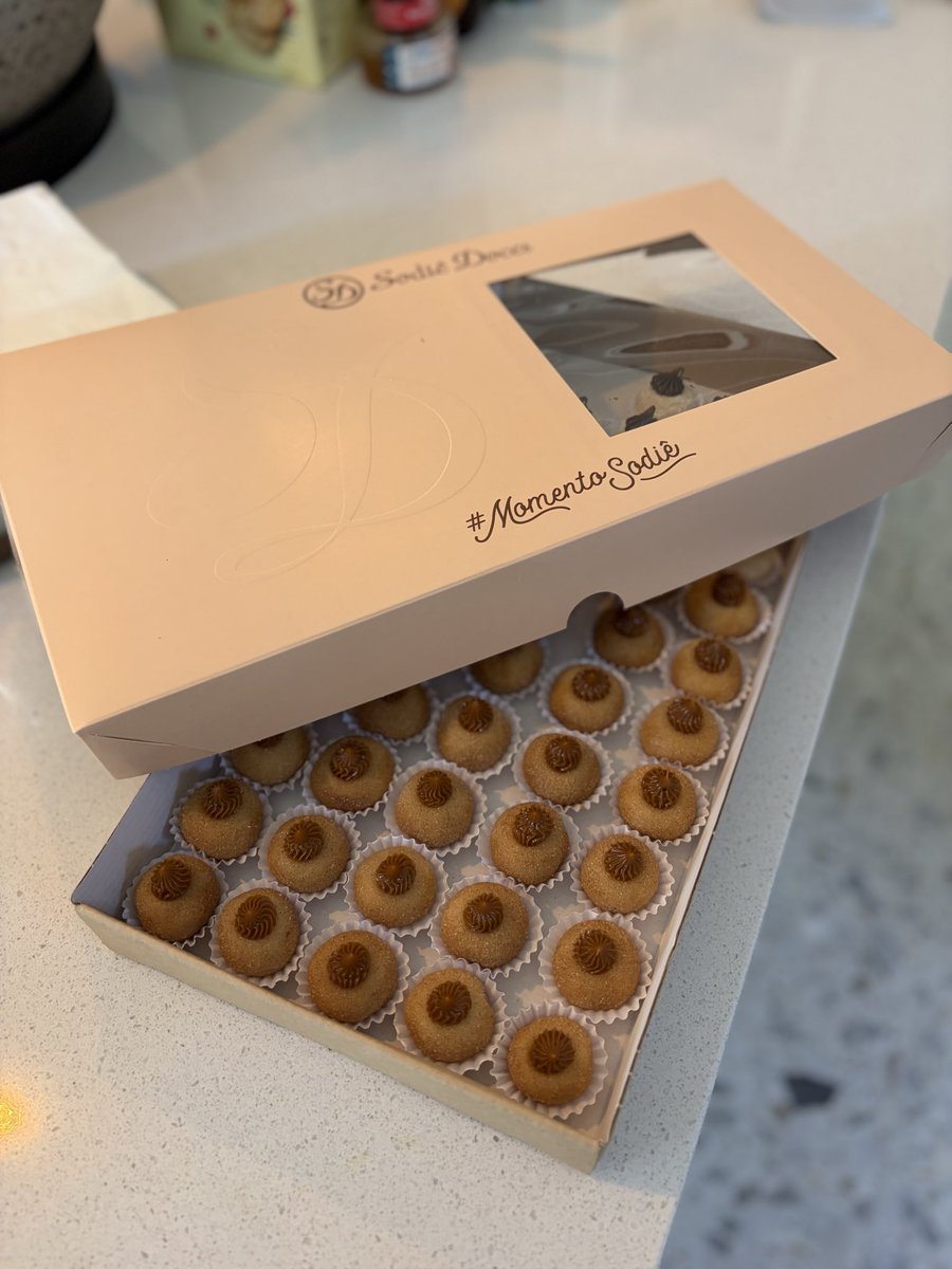 Jane Fleming Kleeb🇺🇸We The People tweet media