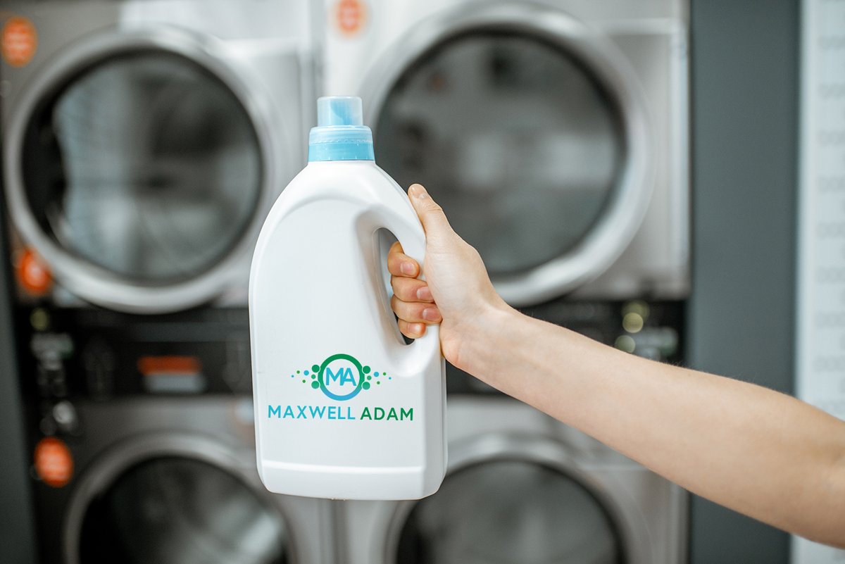 Maxwell Adam tweet media