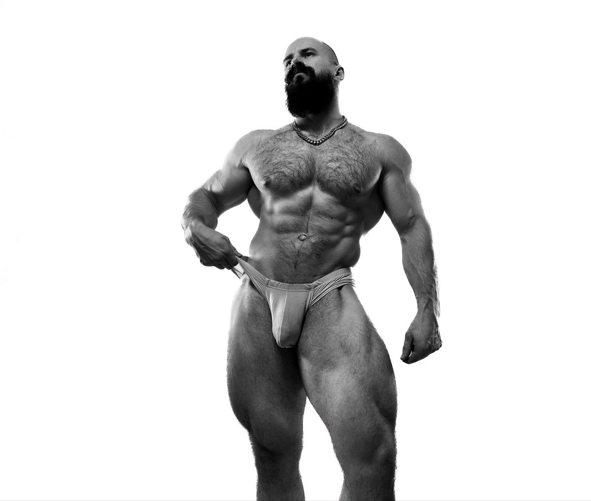 Mister Stone tweet media