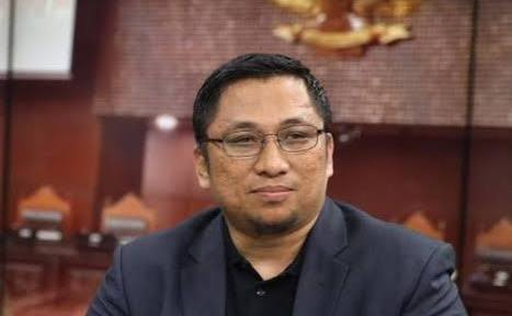 De Houtman tweet media