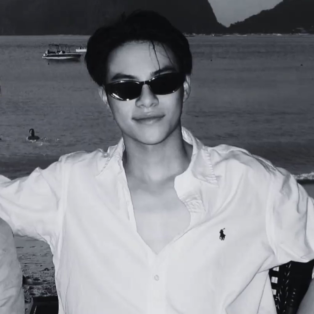 รูปนี้อันดับ 1 ในใจนี่จจ ไม่มีรูปไหนมาล้มได้ รักเฮีย😭