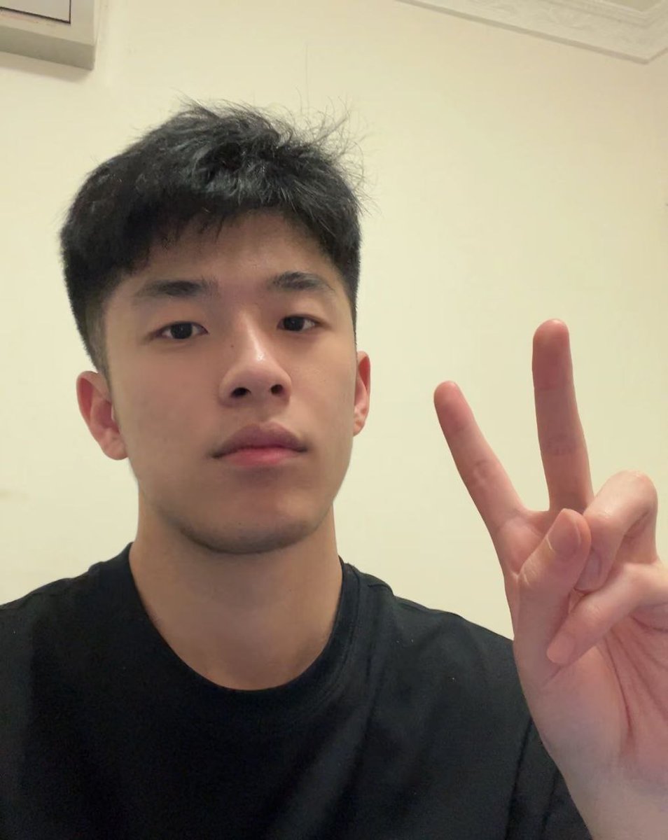 NewtonAnna59469's tweet photo. 今晚附近的哥哥下班了吗   来摸我鸡巴嘛 我可以做你对象吗  ，硬起来了   去你家干你 还是直接来我家     太硬了想吃我大肉棒吗    想吃的来私我   #同城交朋友可月 https://t.co/7zwqGzwsrJ