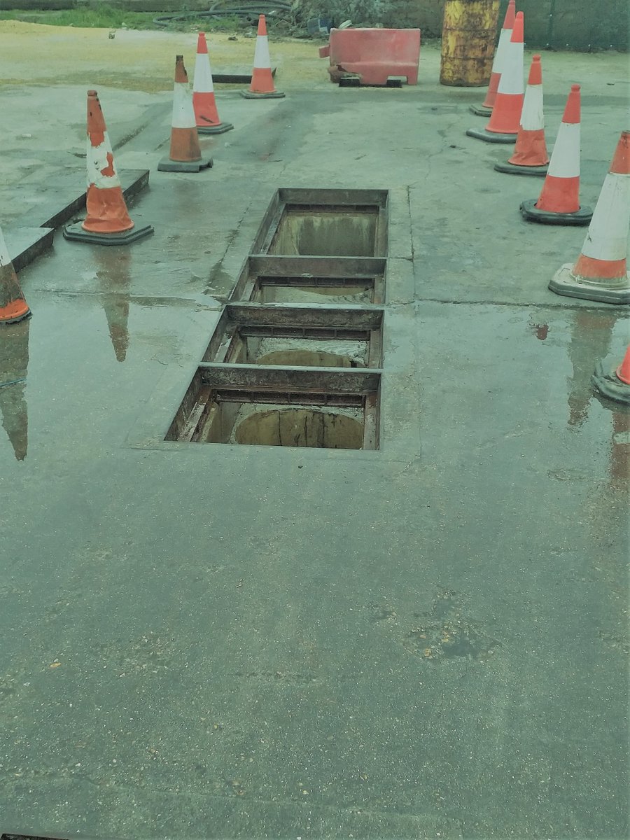 IASEnviro's tweet photo. A separator failure is expensive.
A 5‑year integrity test isn’t.
With SFG20 now reflecting BS EN 858‑2:2003, the expectation is clear:
✔ Full empty
✔ Professional inspection
✔ Integrity test every 5 years
Prevention costs a little.
Clean‑up costs a lot. https://t.co/hulT3U47bu