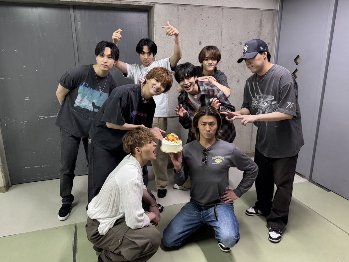 FANTASTICS from EXILE TRIBE tweet media