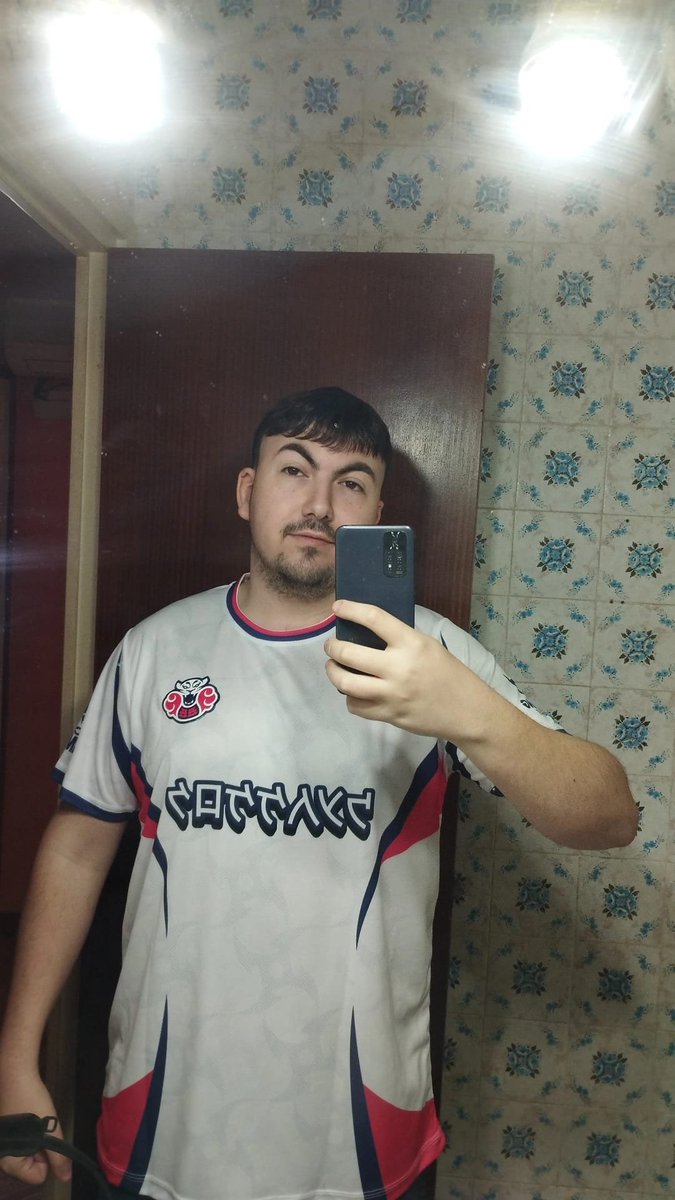 chiiseer02 tweet media