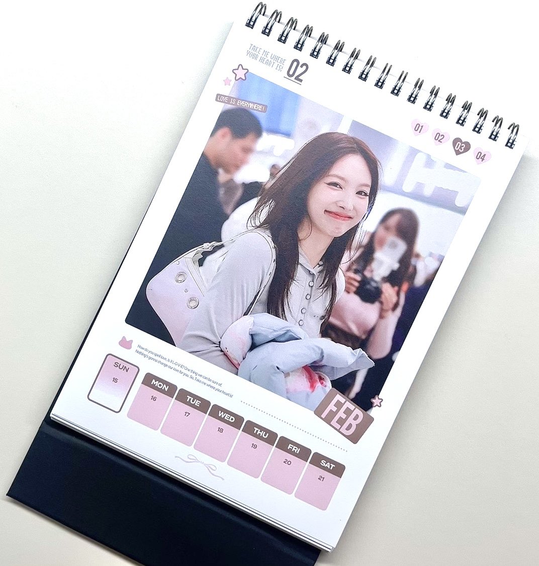 럽나연 tweet media