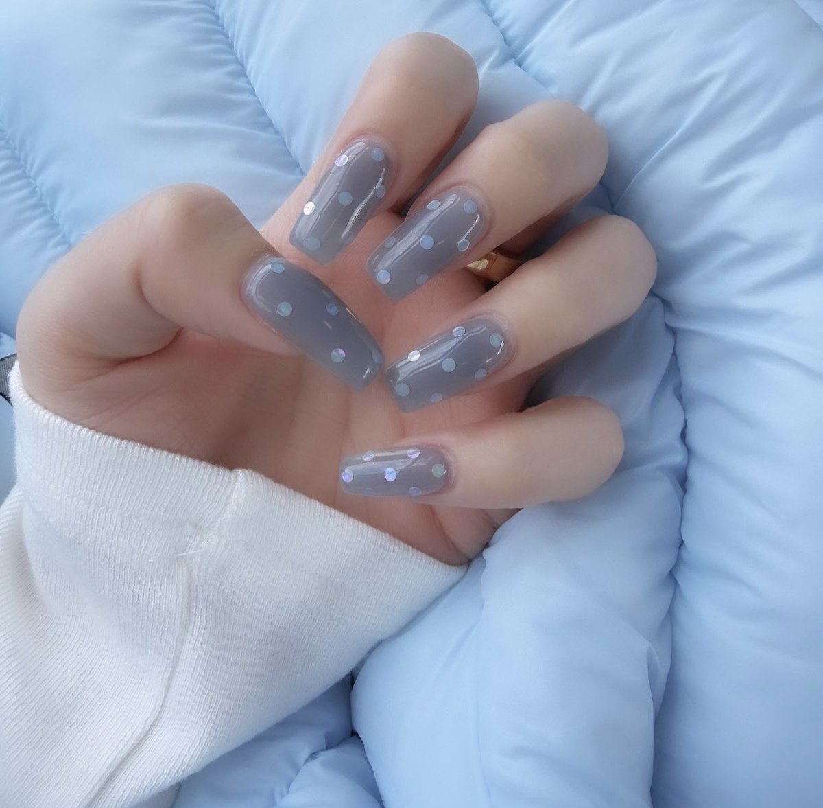 haneull002's tweet photo. 今のネイルもreynailで🩵 ライトブルーのシンプルドットが可愛くて最近の気分♡

https://t.co/8Nmv1F0kG6 https://t.co/13OveJyn9v