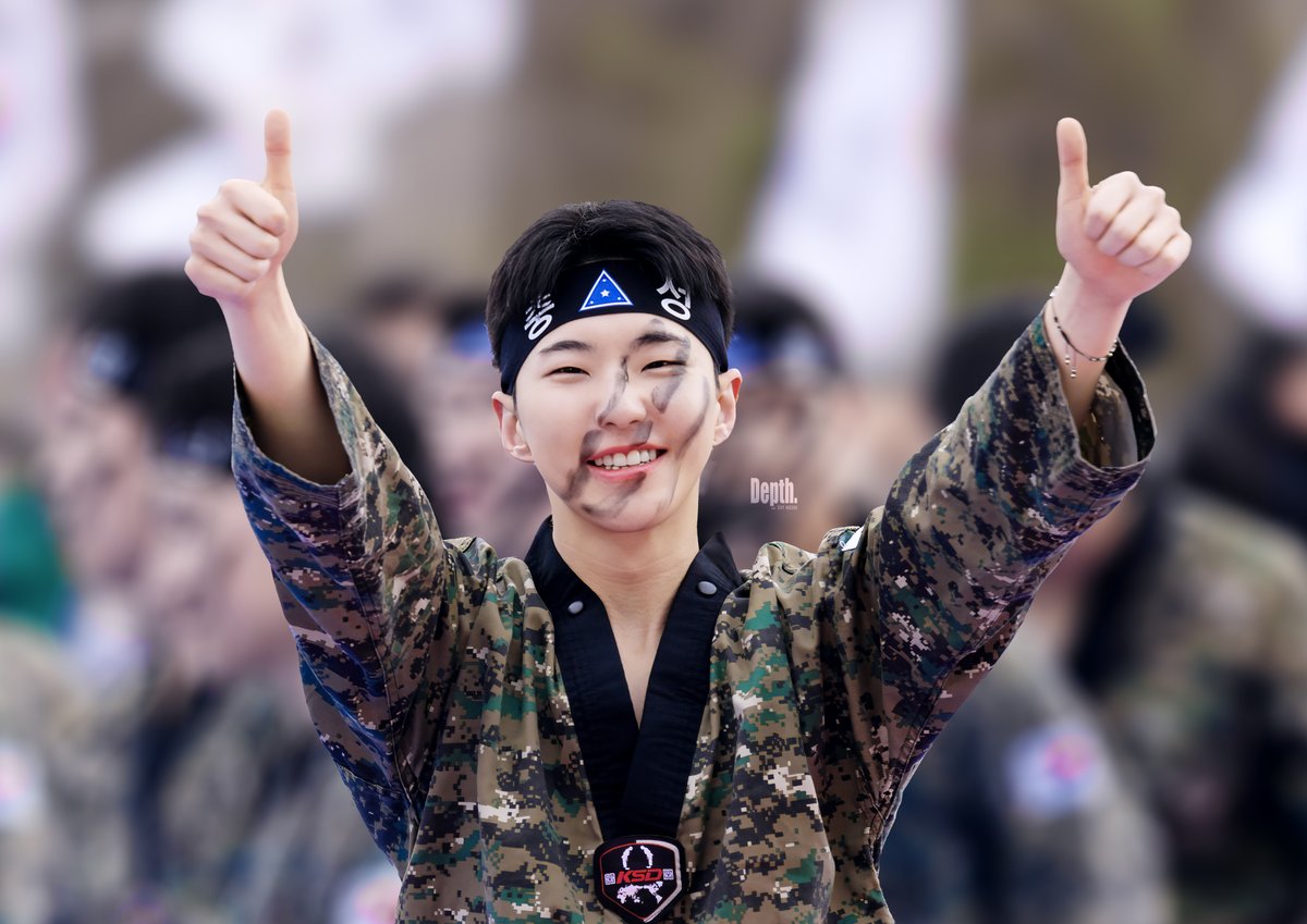 260301 삼일절 행사            

👍순영이👍

#세븐틴 #SEVENTEEN 
#호시 #HOSHI #권순영 #ホシ #权顺荣