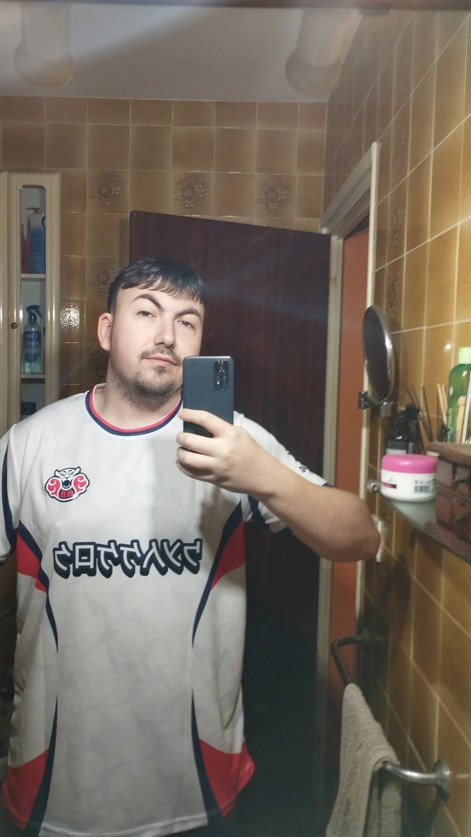 chiiseer02 tweet media