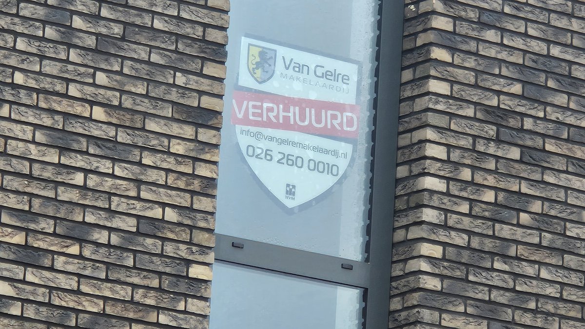 MarcsOG's tweet photo. De 10 nieuwe appartementen aan de Commandeursweg in Bennekom zijn razendsnel verhuurd of onder optie. Gefeliciteerd aan de gelukkigen! https://t.co/qlYr0aYaak