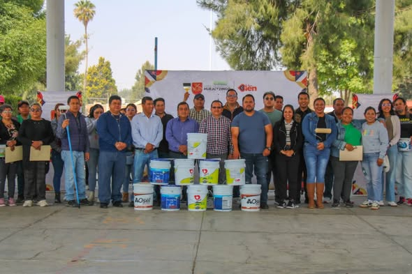 #VISION en #Huejotzingo
ROBERTO SOLÍS LLEVA EL PROGRAMA "COLOREANDO LA EDUCACIÓN" A SANTA ANA XALMIMILULCO; SUMAN 34 ESCUELAS INTERVENIDAS
<a href="/robertsolisvall/">Roberto Solís</a>