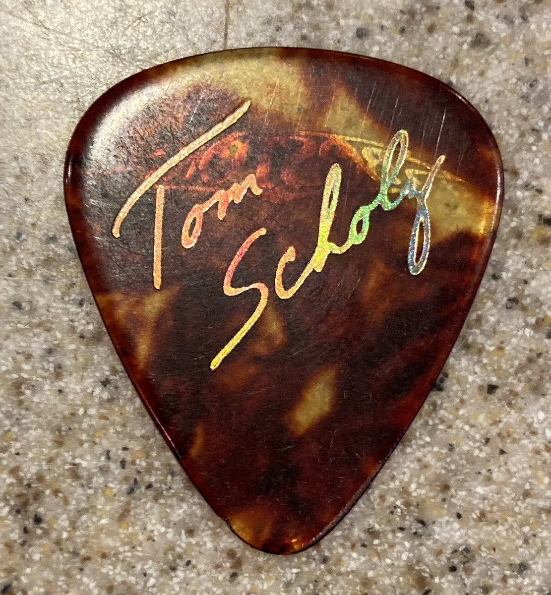 Captain_Concert's tweet photo. @historyrock_ This is really sad. Tommy was a great singer and a really nice guy. After @boston_band1 played @TheFamilyArena in StL, he came down front, smiled and passed out Tom Scholz picks to fans, very cool. RIP, Tommy. 🙏 @KSHE95 @ADsXe @lernvsradio @TimVirgin @BarryGoudreau @EddieTrunk https://t.co/KUKrdGDsg4