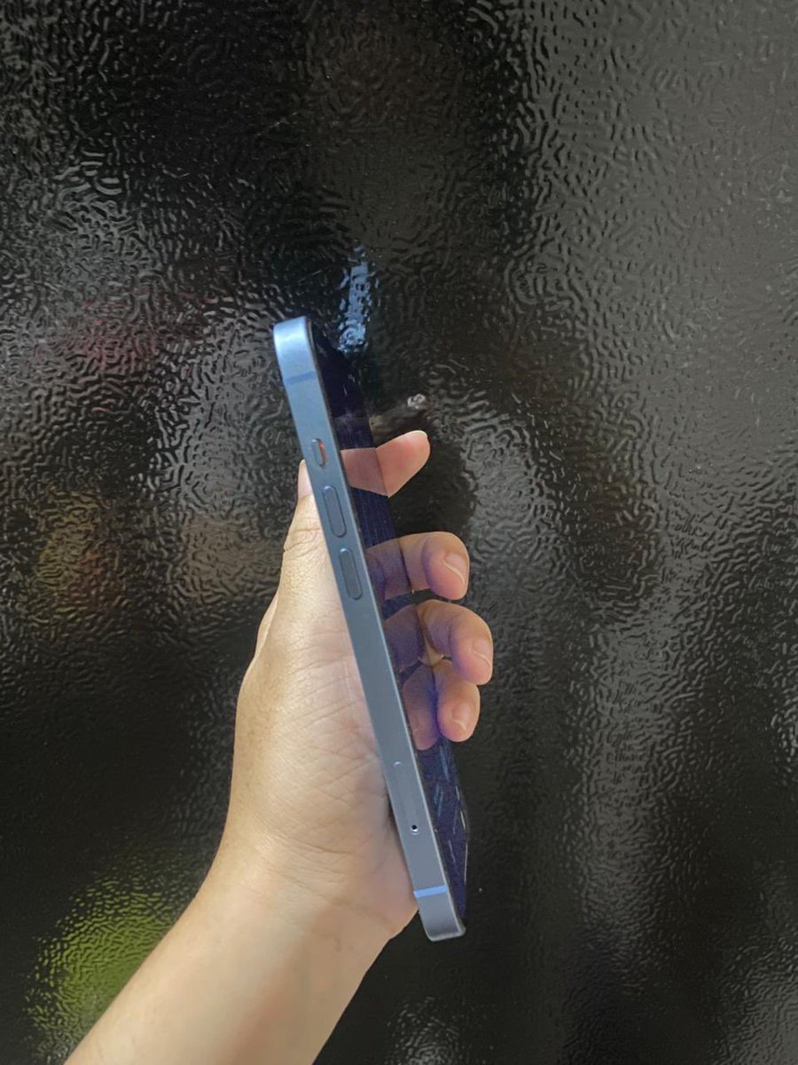 betterforyouu's tweet photo. gaiss beliin hp ku yukk mau upgrade nih😚

iPhone 14 128GB IBOX 
Blue 
Like new
Garensi Resmi 
Ex IBOX
Face id dan Truetone ON
Tidak ada minus dan kendala
Belum pernah service
Fisik 99% terawat
Kelengkapan unit usb box original case
Harga 7,499,000 nego tipis

📍SURABAYA/SDA COD https://t.co/pXjxVgwTbi