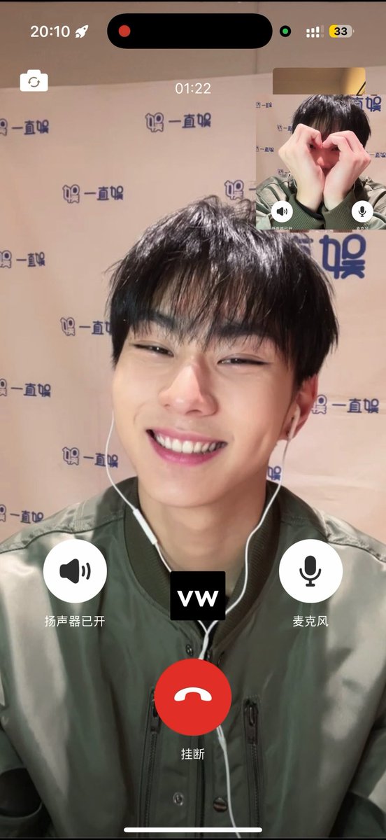 ^vampirewon^ tweet media