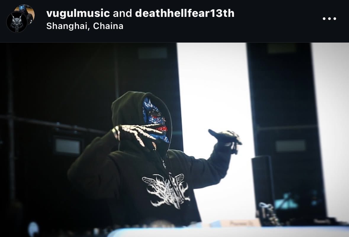 vugulmusic's tweet photo. 📰 OFFICIAL PRESS RELEASE: VUGUL 🏴
[FOR IMMEDIATE RELEASE]📌

VUGUL UNLEASHES SONIC TERROR: DEATHHELLFEAR 13TH DEBUTS WITH CRUSHING NEW SINGLE “MY ASCENT TIME”☠️🩸⏳ https://t.co/bM5vwgRygM