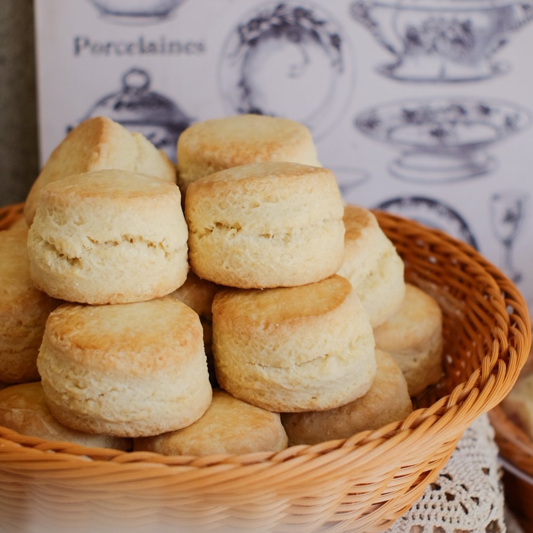 𝓮𝓵𝓯 🦢elf's Tearoom tweet media