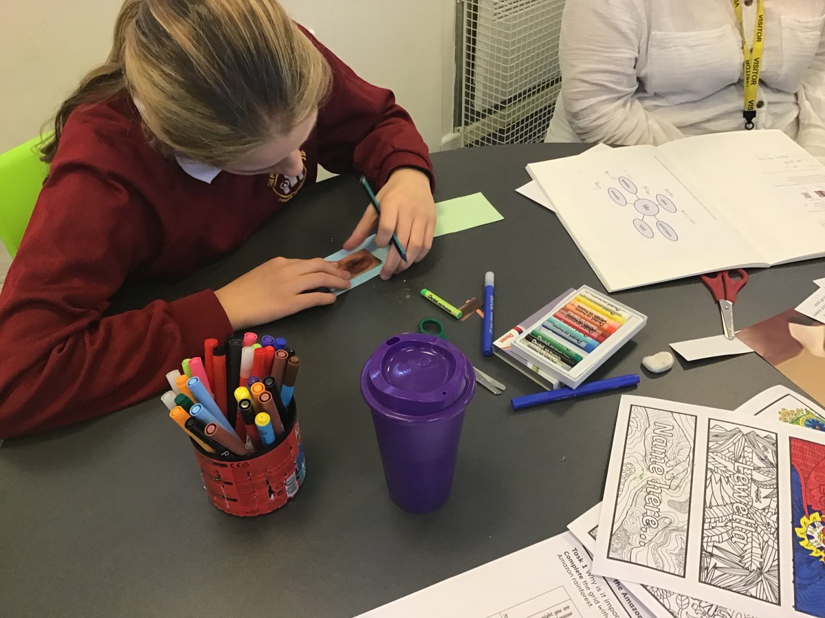 LindenCentreP2's tweet photo. As well as Maths and English, this week we have created a mono print self portrait using oil pastels, played badminton and practiced our music on the glockenspiel. https://t.co/i6BanJQtJn