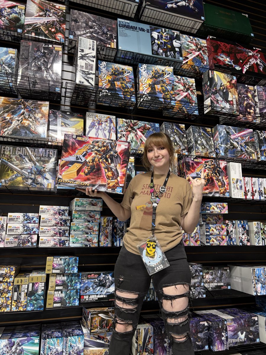 Just restocked on GUNDAMS!! It's time for that sick new model kit!! 🤘🔥