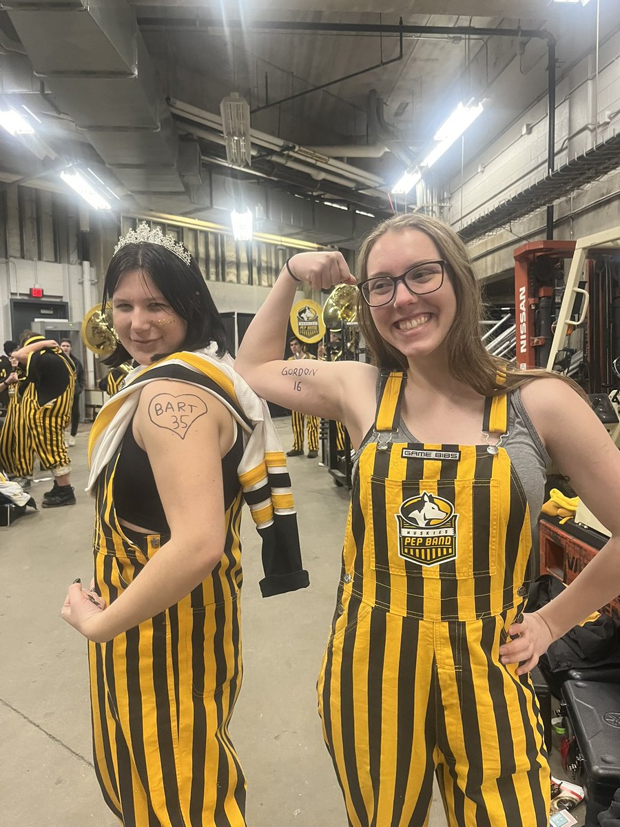 The Huskies Pep Band tweet media