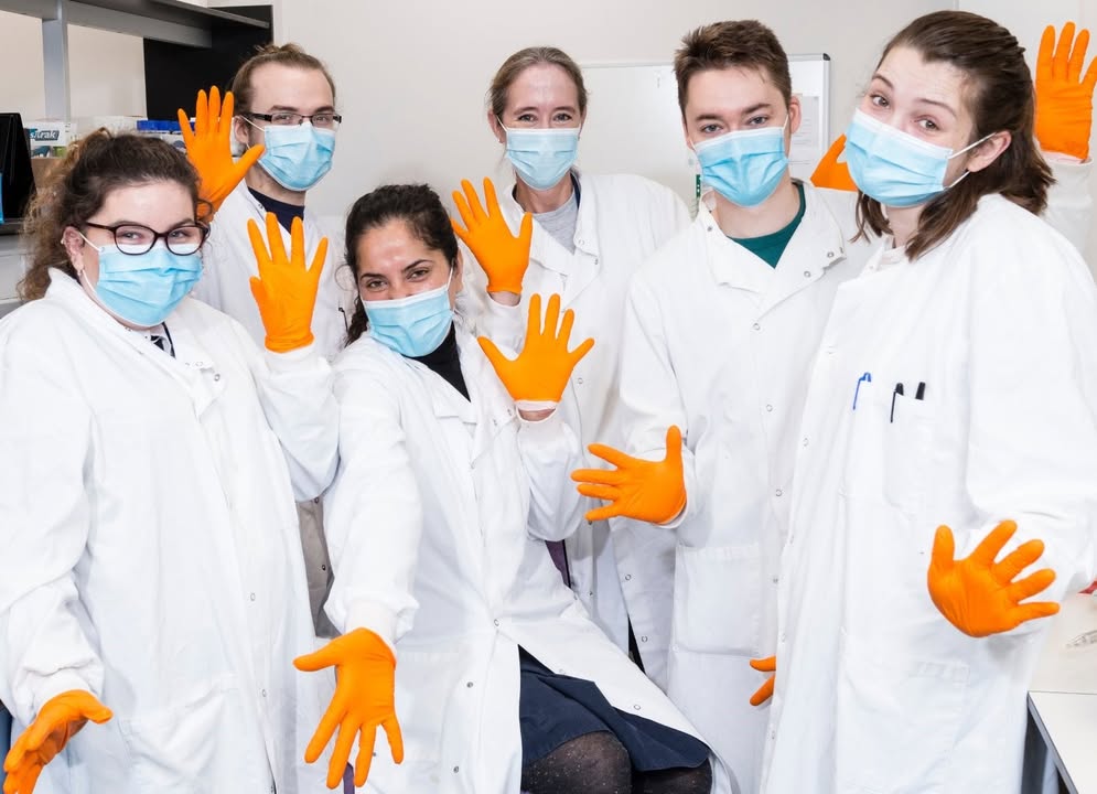 Topic of Cancer tweet media