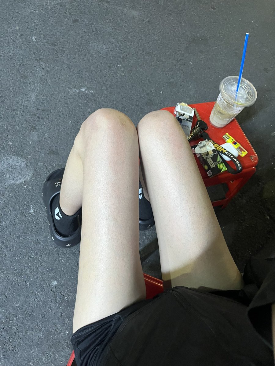 Mây đang buồn 🥹 tweet media