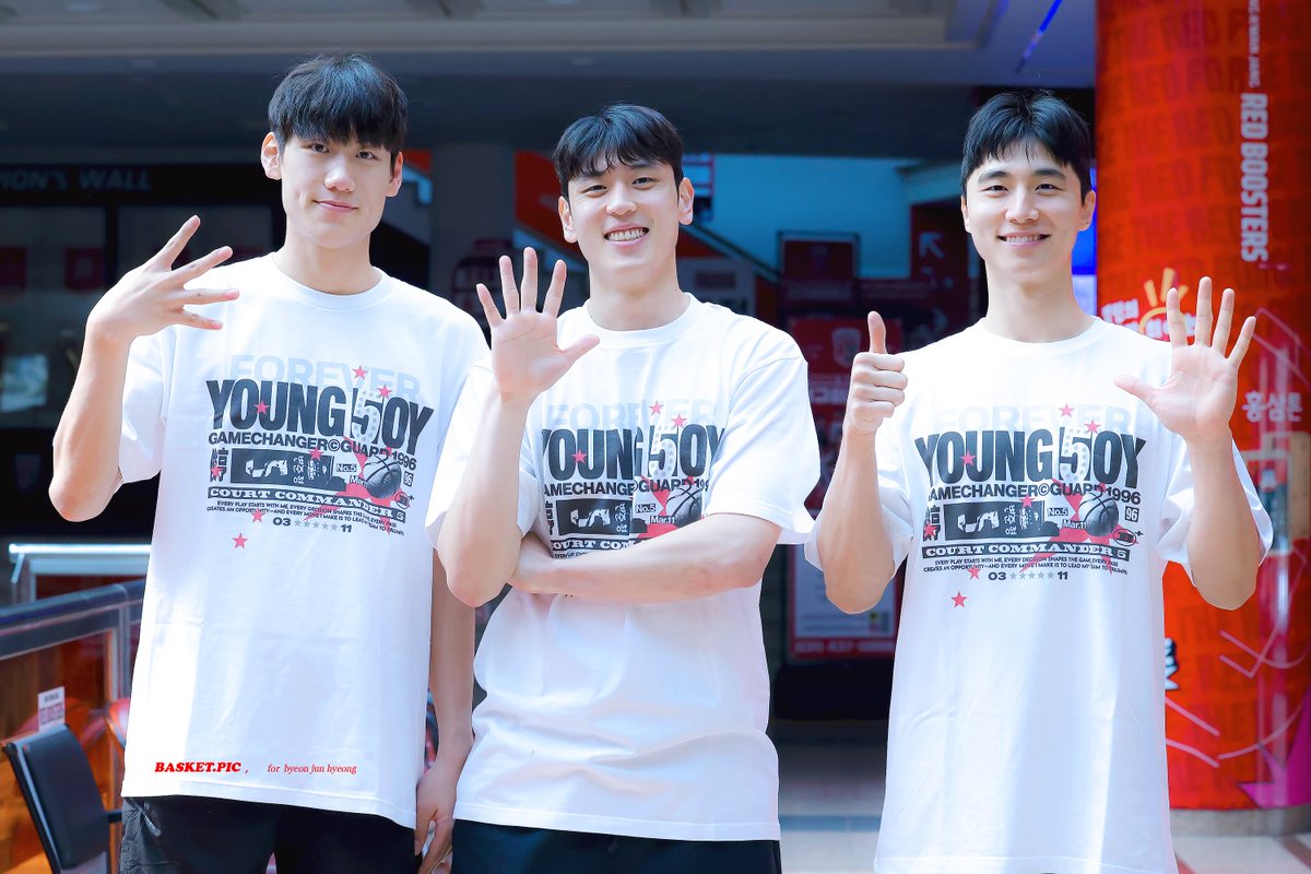 변준형픽🐰 tweet media