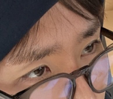 이뿌니 속눈썹 아직도 한바가지야 ㅠㅠㅠ