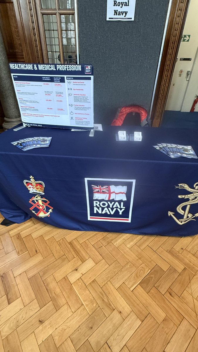 Elaine C Grist tweet media