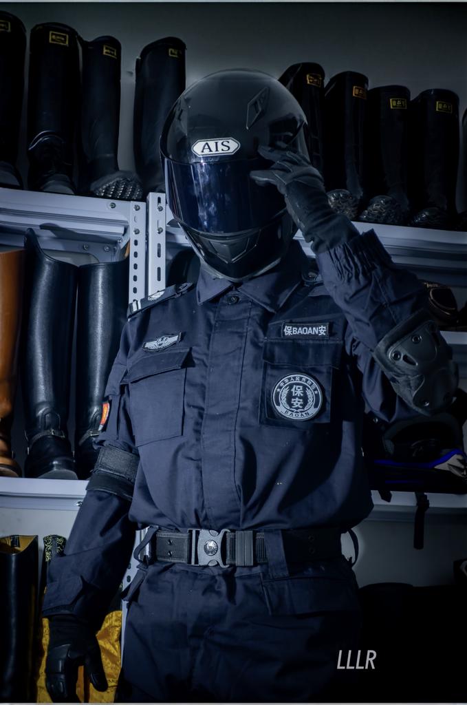 Latexnight tweet media