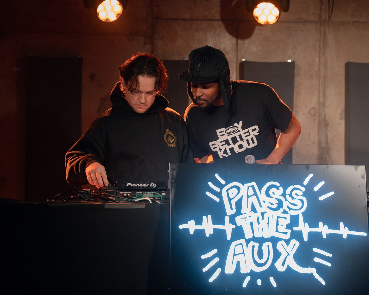 Blay ビジョン tweet media