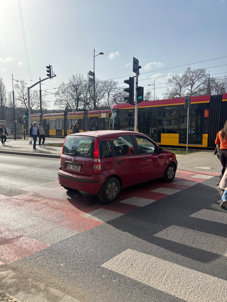 Maciek Pudełko tweet media