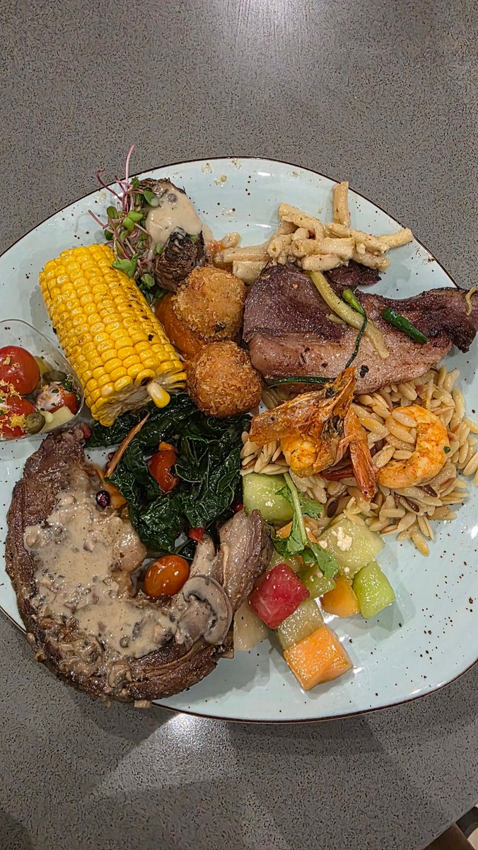 Chef_Itayi's tweet image. Messy plates is becoming a thing. 

#Bird5nest #chefitayi #catering #privatechef