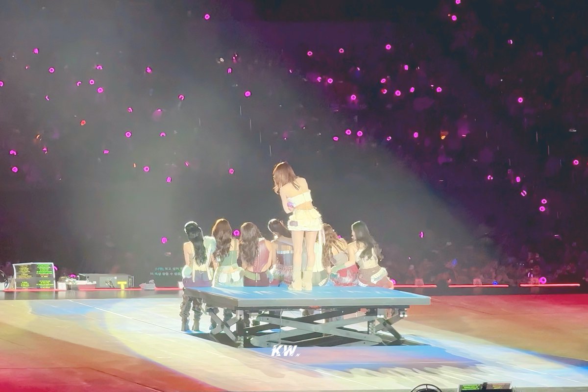 thisisfor_ms's tweet photo. 251206
TWICE
🪽💘

#트와이스 #TWICE #TWICE_THISISFOR_WORLD_TOUR 
#THISISFOR #TWICE_6TH_WORLD_TOUR https://t.co/1TcDkVtu3S