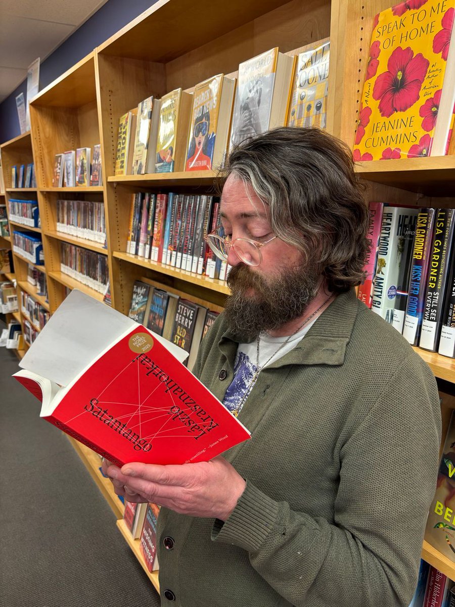 St. Louis Public Library tweet media