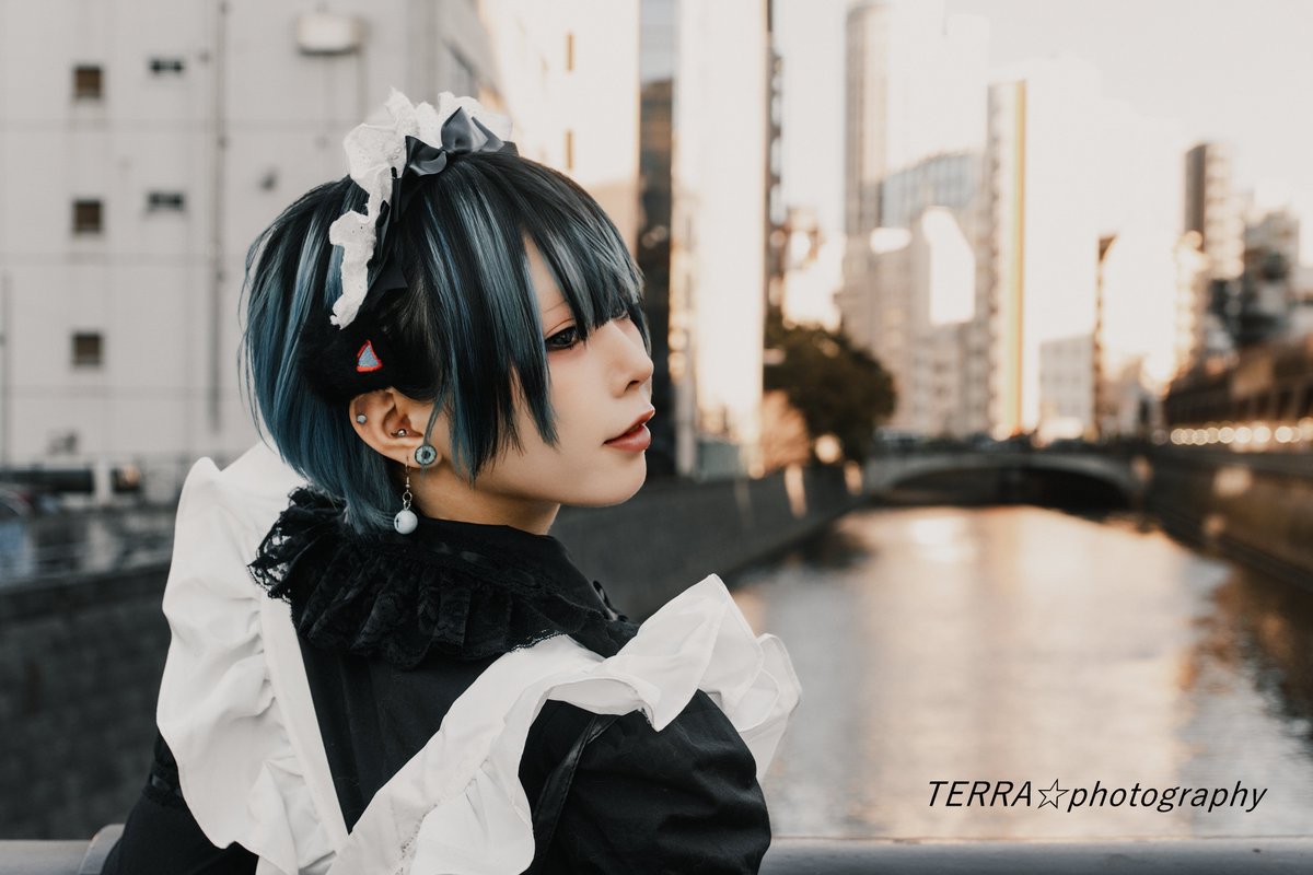 「神田川」
Model：猫月うるるさん
Location：千代田区
<a href="/Nekotsukiururu/">猫月うるる</a> 
<a href="/Lutias17/">ルティアス撮影会🌕️3月11日,14日,15日開催</a>
#portrait
#ルティアス撮影会
#SONY
#SAL35F18