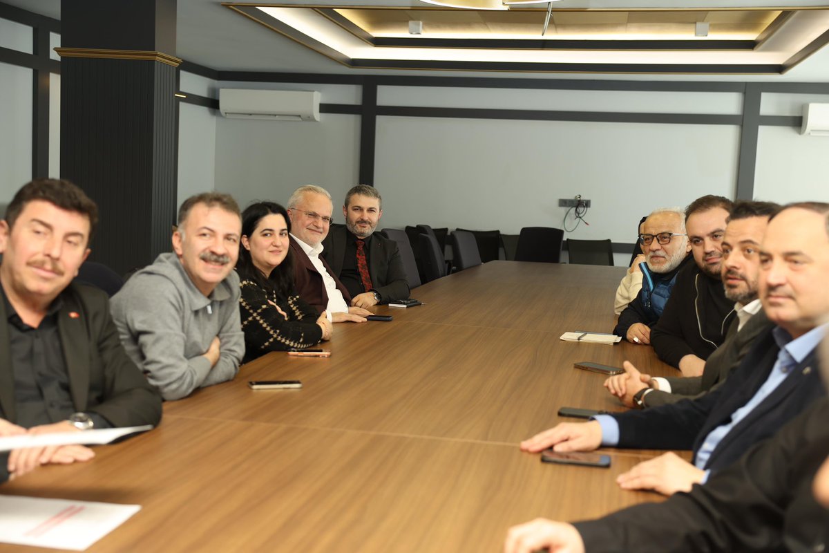 akpartiorduorg's tweet photo. İl Başkanımız Sayın Samet Özdemir’in başkanlığında, AK Parti Ordu İl Yürütme Kurulu Haftalık Olağan Toplantımız gerçekleştirildi.

Toplantımızda alınan kararların AK Partimize ve şehrimize hayırlı olmasını diliyoruz. https://t.co/u3FU5pZeK5