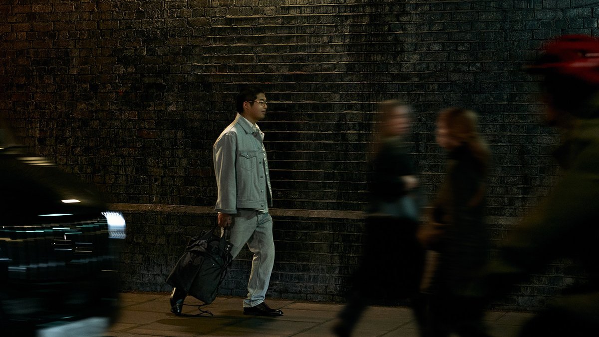 europawire's tweet image. HUGO Introduces Red Means Go Campaign Highlighting Independent Creators Challenging Traditional Career Paths news.europawire.eu/hugo-unveils-s…

@HUGOBOSS #SpringSummer2026 #independent #ambition #creativity #RedMeansGo #fashion #retail #individuality #marketing