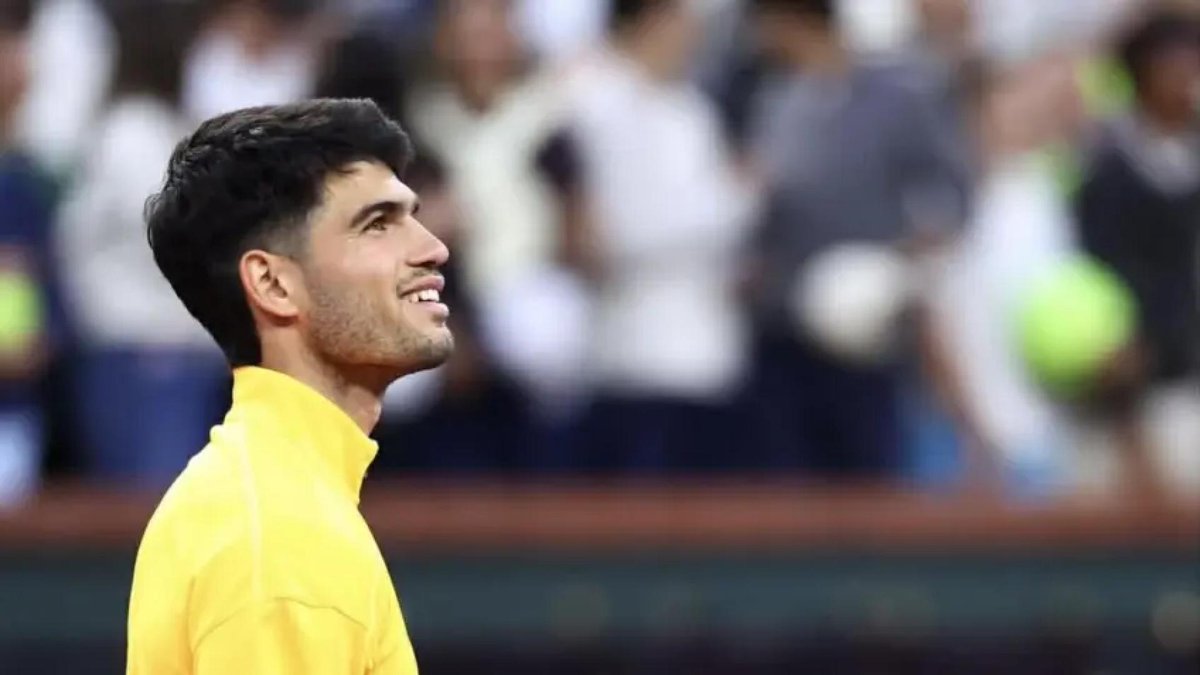 Arthur Rinderknech sbalordito da Carlos Alcaraz: "Solo un tennista gli tiene testa".
Il francese elogia l'incredibile livello espresso dal numero uno al mondo
tennisworlditalia.com/tennis/news/In…
#IntervisteTennis