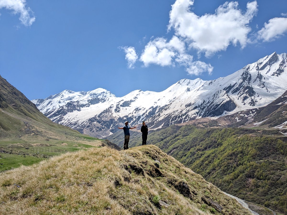HimShel's tweet photo. The Bali Pass trek is a very old trek in Uttarakhand. But being a difficult trekking trail in India, it receives lesser footfall than other treks starting from Sankri such as Kedarkantha and Har Ki Dun. https://t.co/Obnuge6eRp https://t.co/8n80wamEzF