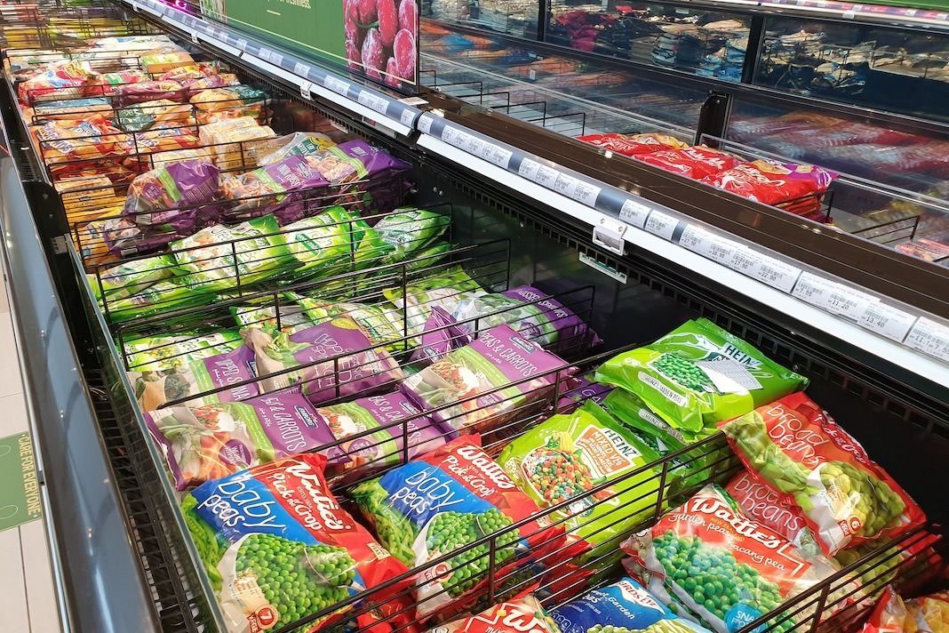 ilSalvagenteit's tweet photo. Un test francese sulle #verdure surgelate o in scatola rivela quali prodotti mantengono meglio vitamine e nutrienti e in quali sono stati trovati più residui di #pesticidi 
https://t.co/NNorKVjJFe https://t.co/0K9lwVTXQa