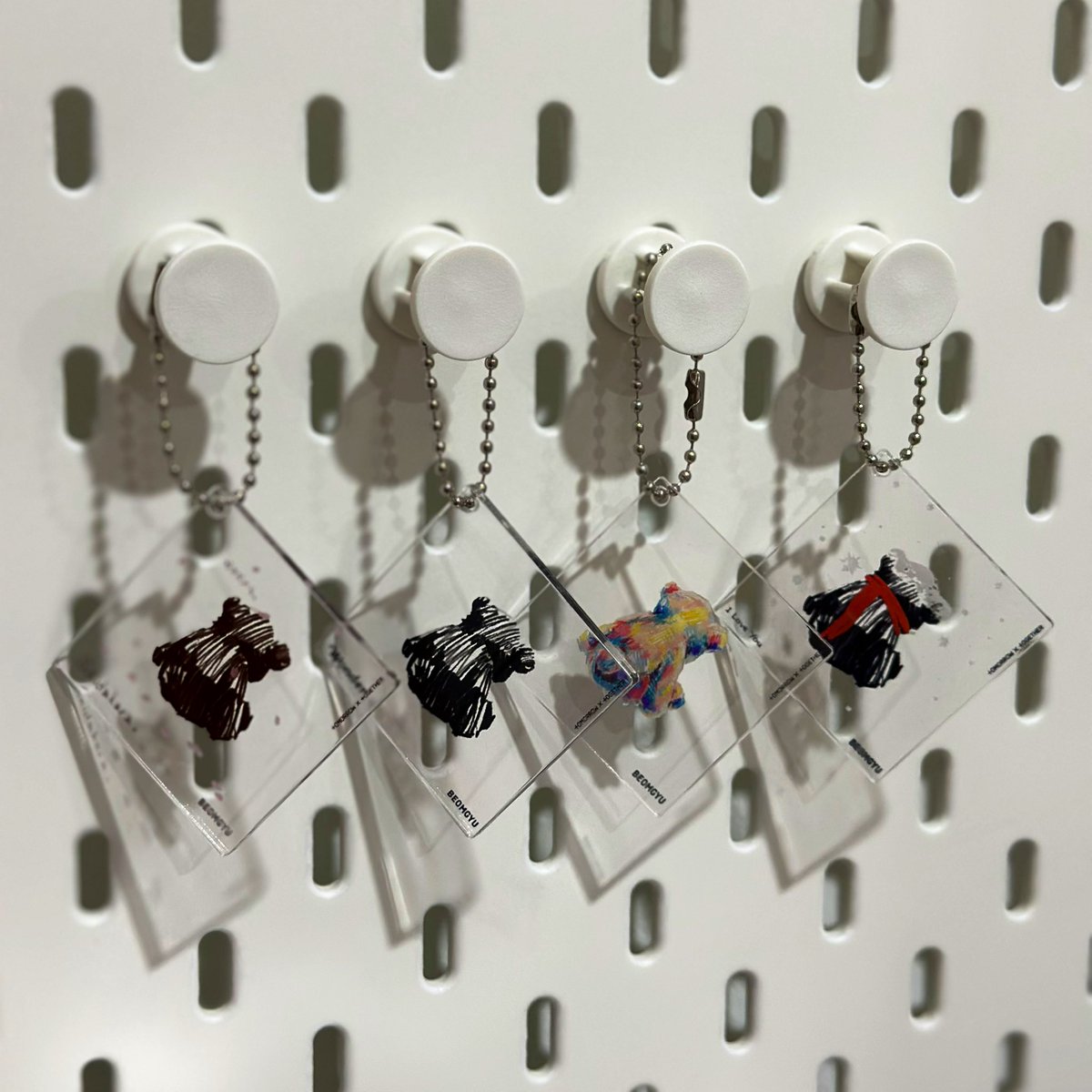 bbbluespring's tweet photo. ♡ giveaway ♡

🧸beomgyu's bear acrylic set🧸

★ only 30 set (4 pcs/set) ★

📍place : Ninetails on radio cafe
📅date : 14.03.2026 (sat)
🕒time : TBA (ฝากทางคาเฟ่แจกค่ะ)
#UppuzBday_BKK https://t.co/uJHtw4SiWR