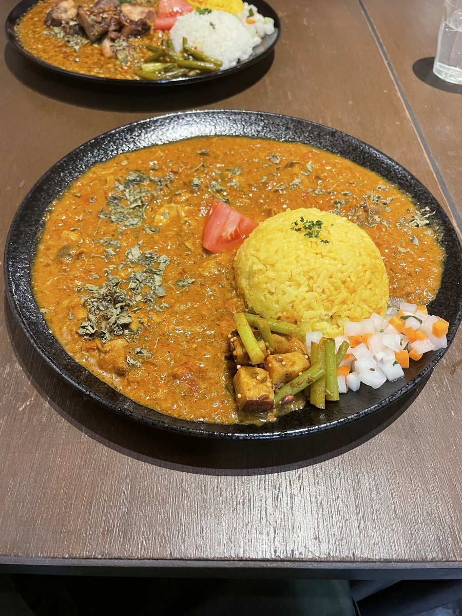 PdYj7x0YRX5224's tweet photo. アメ村のカレー屋に行ったよー
辛かったけど美味かった https://t.co/mPP92Pt5qY