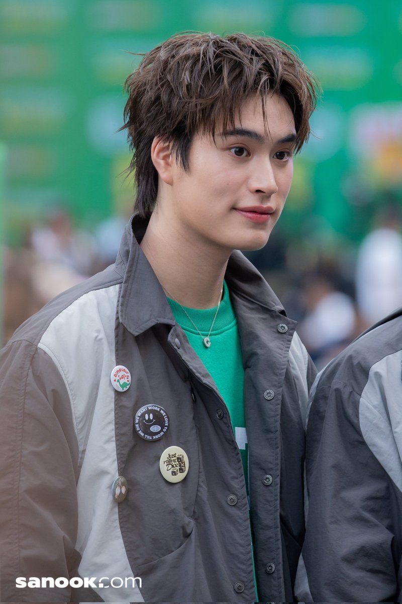 เจมีไนน์ นรวิชญ์ ในงานเปิดตัวแคมเปญ "GrabFood Mega Gale ถูกกว่าชัวร์"

GF MEGA GALE EVENT
#GrabFoodMegaGaleถูกกว่าชัวร์Event
#GeminiFourth
#Gemini_NT 
#sanook