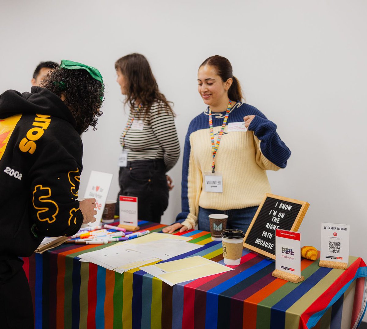 NewYork_CM's tweet image. We love our volunteers! 🙌  #CMNYC #CMcamino