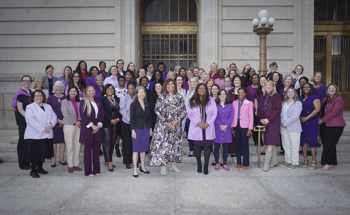 Denise Driehaus tweet media